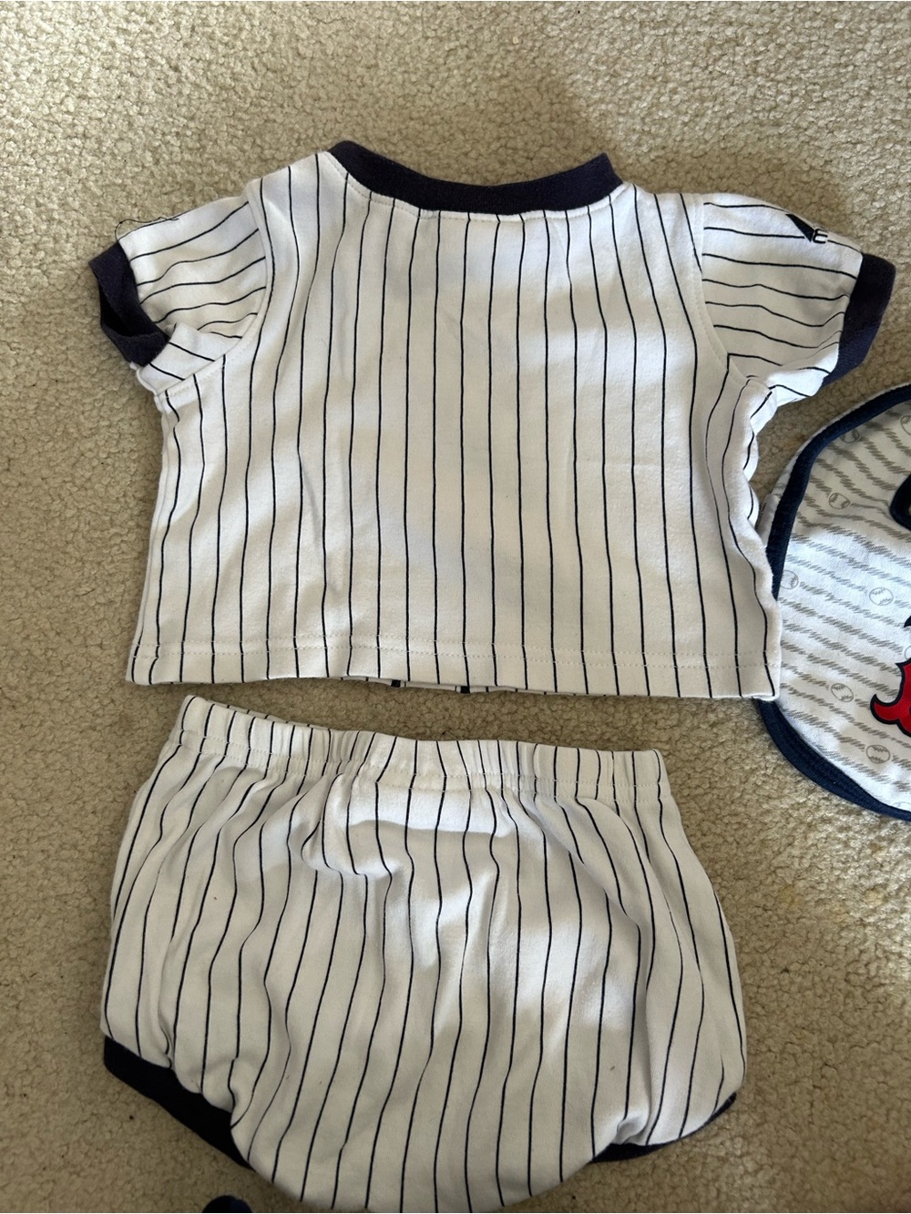 Red Sox baby onesies - Picture 5 of 8